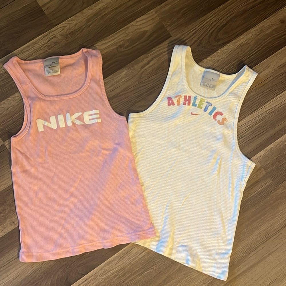 Lot 2pc Nike Tank
